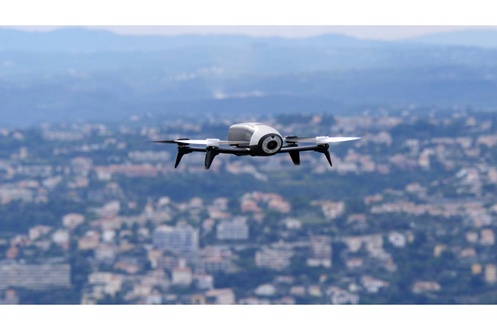 Drone Parrot BEBOP 2 BLANC + SKYCONTROLLER BEBOP 2 (4176561) |