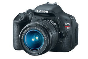 Canon EOS Rebel T3i /600D 18.0MP SLR Camera w EF S 18 55mm IS II Lens