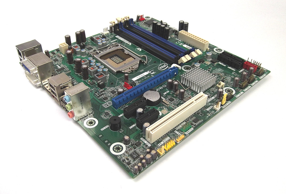 Intel E70931 400 DQ57TM Socket LGA1156 DeskTop Motherboard Enlarged