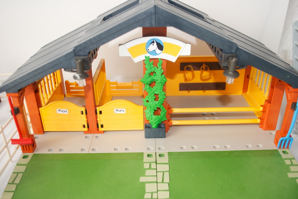 Playmobil Reiterhof mit Figuren Kinder Pferde Fohlen + Zubehör wie