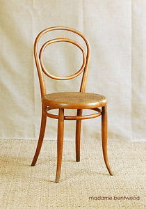 Chaise bistrot viennoise bois courbé ~ Rare chaise N°10 de FISCHEL