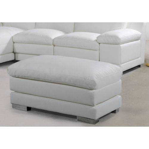 Canapé d angle simili cuir blanc Richy avec pouf 3 places Canapé d