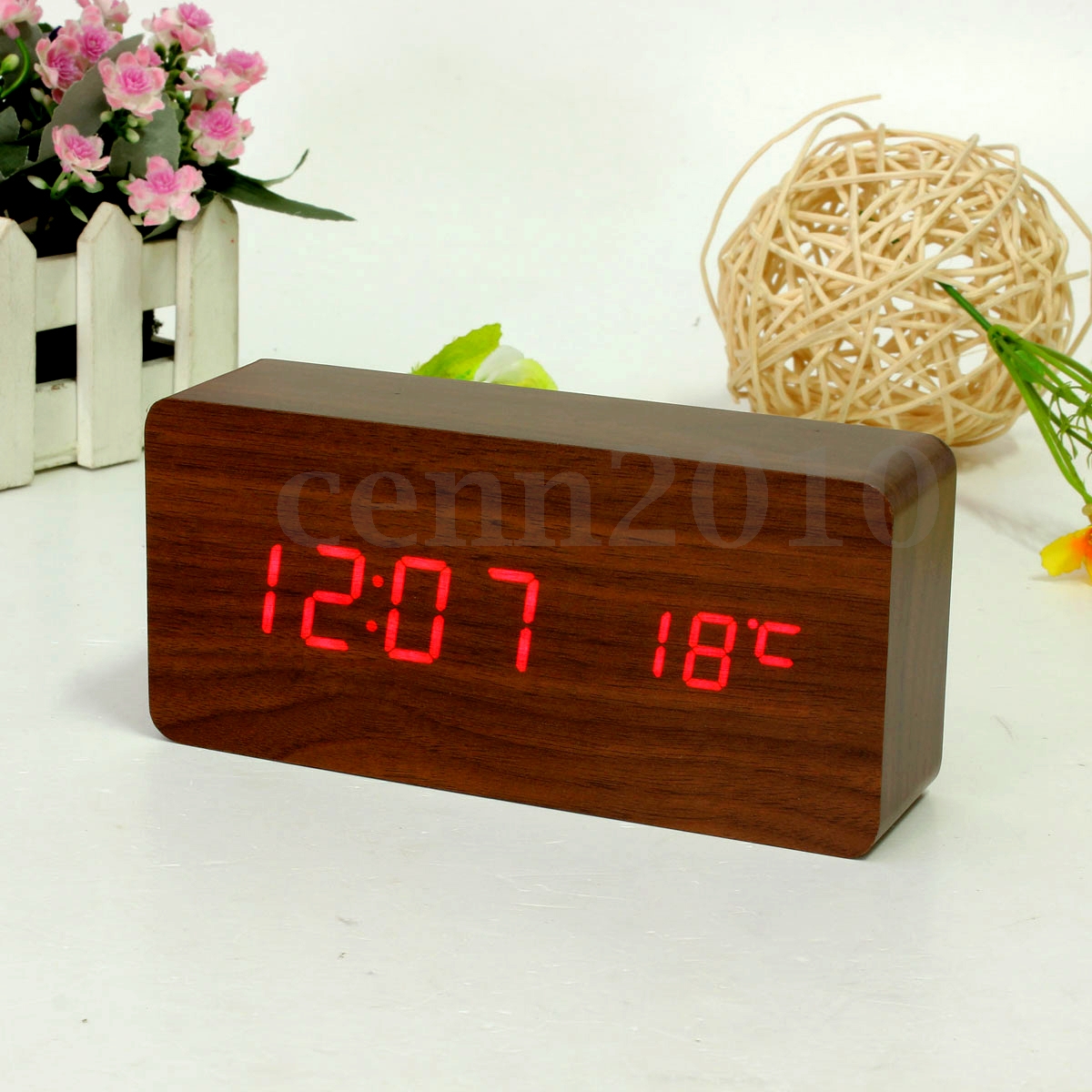 Digital LED Reveil Thermometre Horloge En Bois Alarme Clock Calendrier