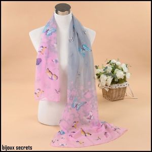 sur foulard écharpe mousseline de soie papillon rose gris multicolore